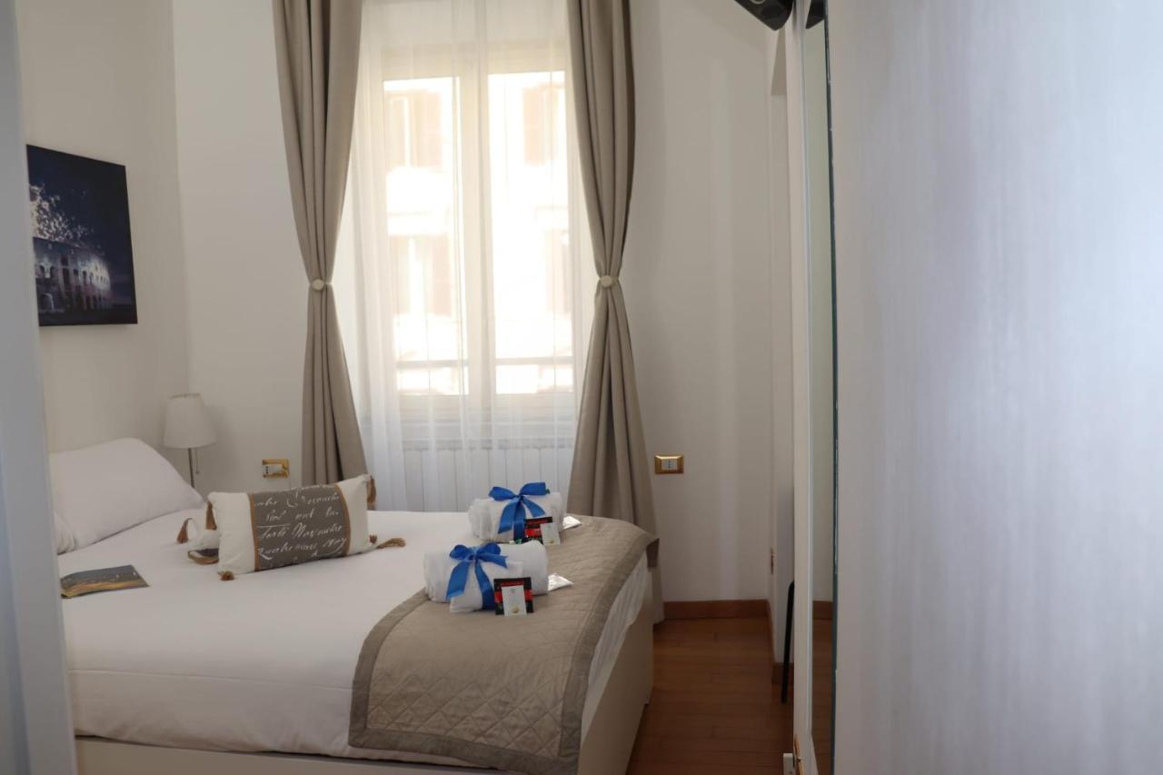רומא B&B Gaudium Colosseo מראה חיצוני תמונה